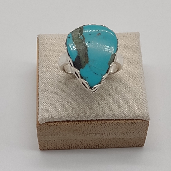 Sterling Silver Blue Turquoise Ring - Picture 7 of 10